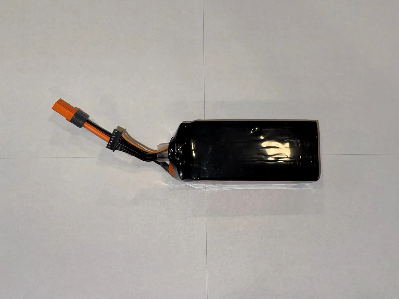Spektrum 5000mAh 6S 100C Smart LiPo Battery, photo 2 of 6