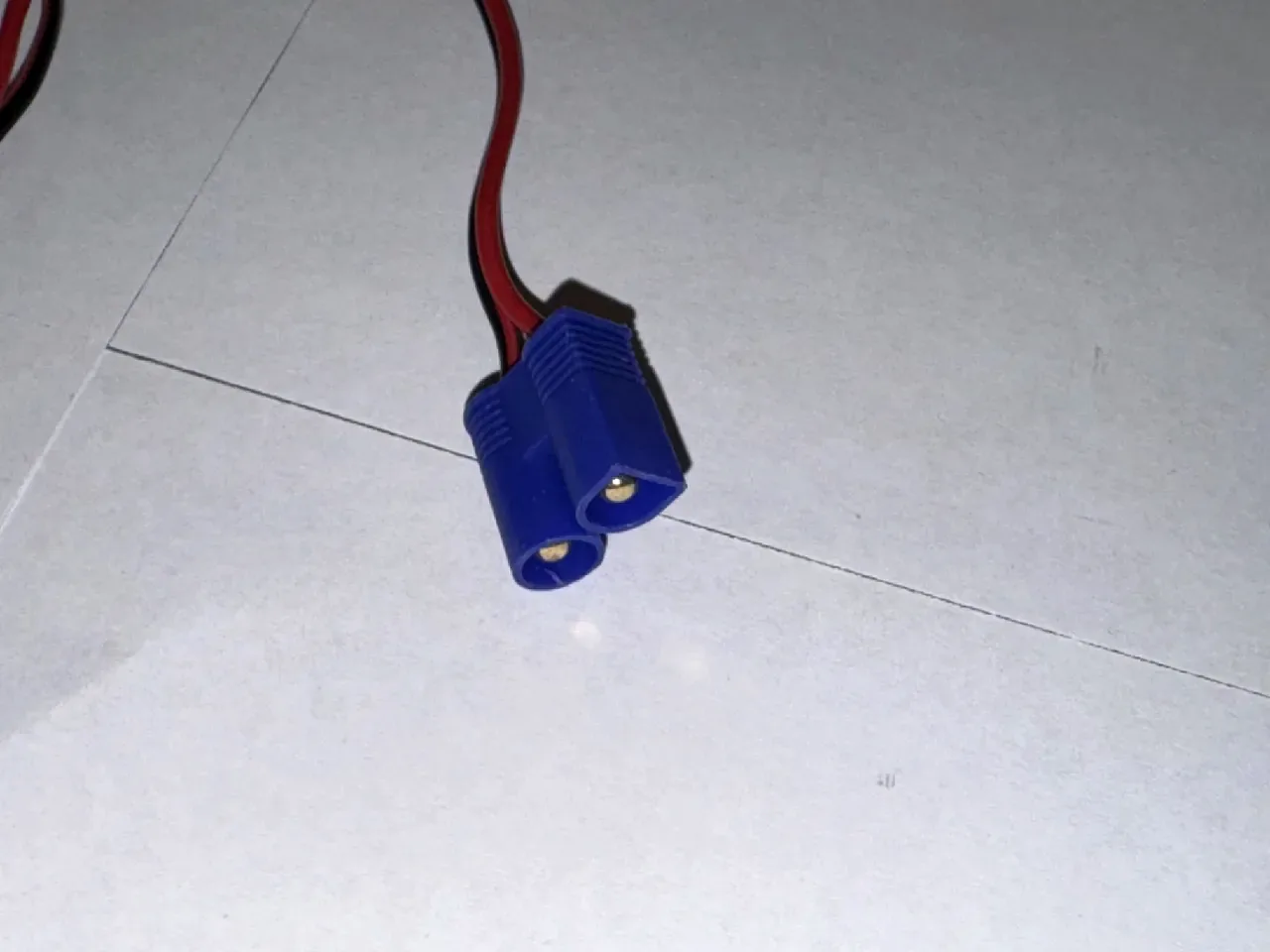 EC3 to 4mm Banana Charger Lead, 8 in, photo 3 of 3