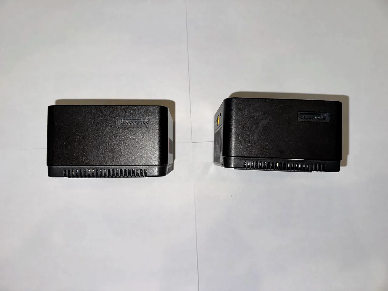 ISDT P30 Dual 1000W Smart Charger with Accessories, photo 5 of 9