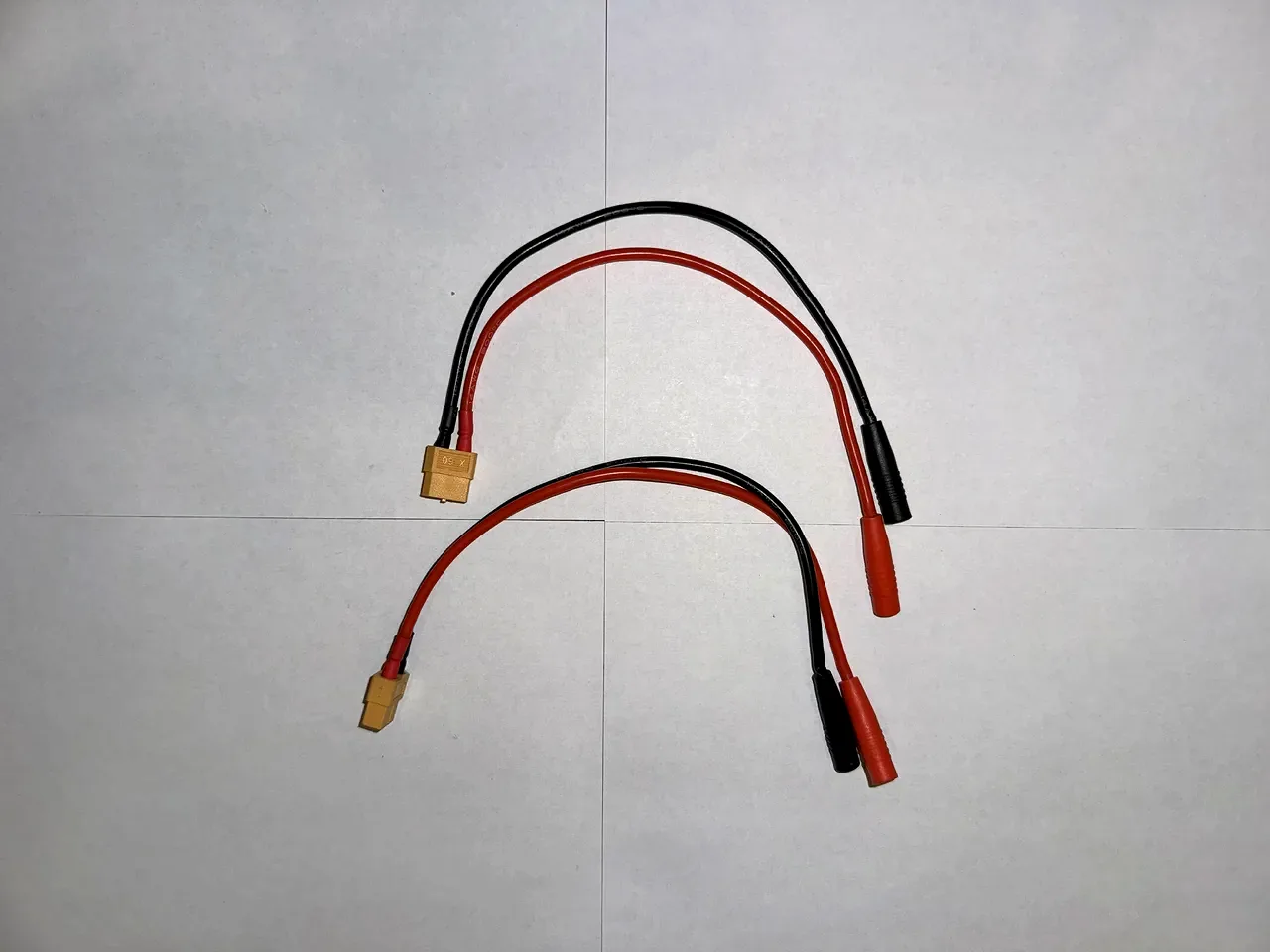 ISDT P30 Dual 1000W Smart Charger with Accessories, photo 8 of 9